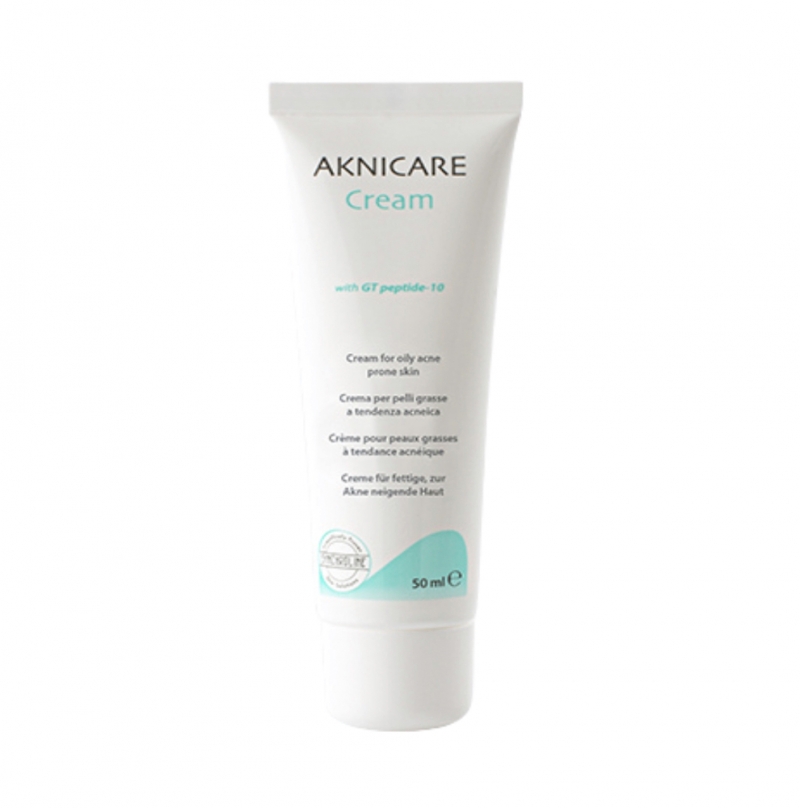 Aknicare Cream_Kem kiểm soát nhờn và giữ ẩm cho da mụn trứng cá